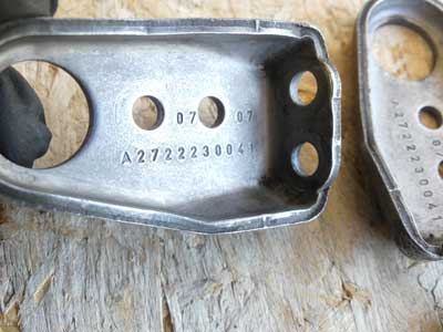 Mercedes Engine Lifting Shackles Lift Brackets (Left & Right Set) A27222300414